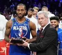 熊猫体育-全明星赛今夜再迎强敌，皇家社会手感冰凉，主帅态度——压力陡增，年轻球员得到机会